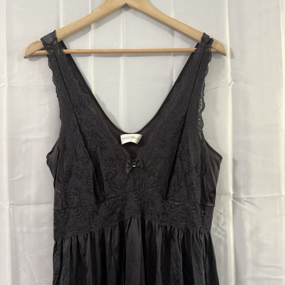 Vintage Shadowline 1X Black Nightgown Full Sweep Nylon Stretch‎ Lace Bodice USA